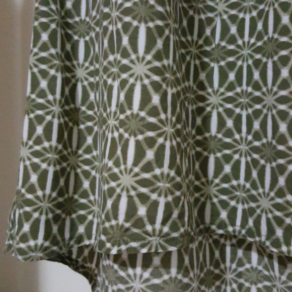 Skirt - Picture 4 of 4